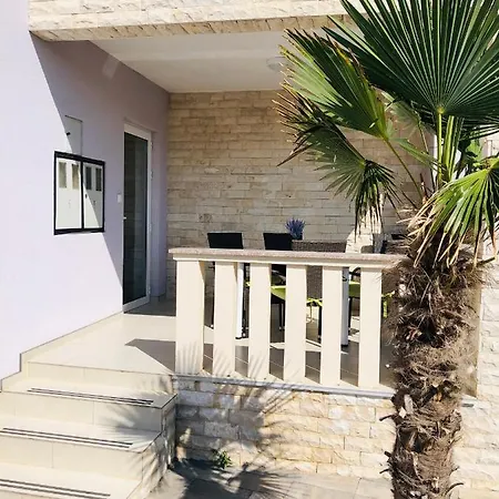 Lavanda Centar Apartment *