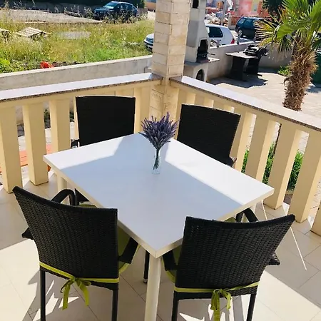 Lavanda Centar * Вир