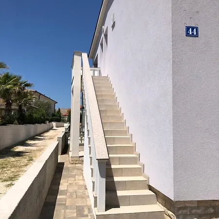 Lavanda Centar * Vir